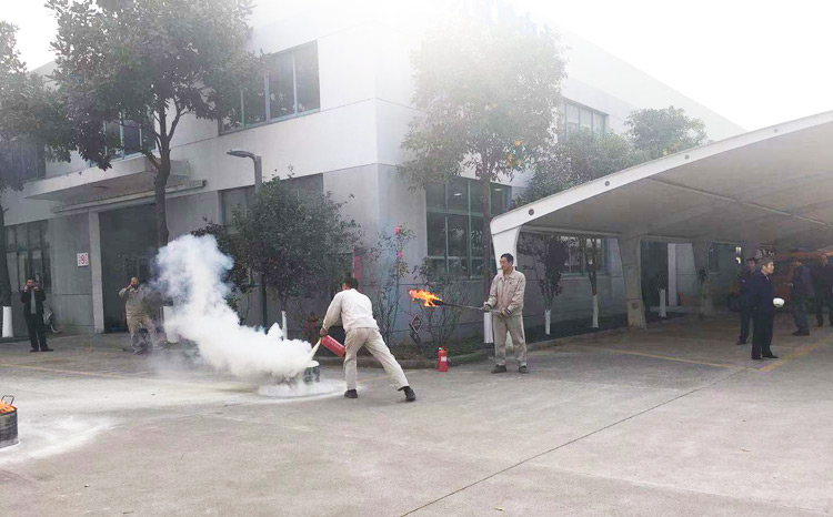 宏宇公司组织开展2020年消防演练活动